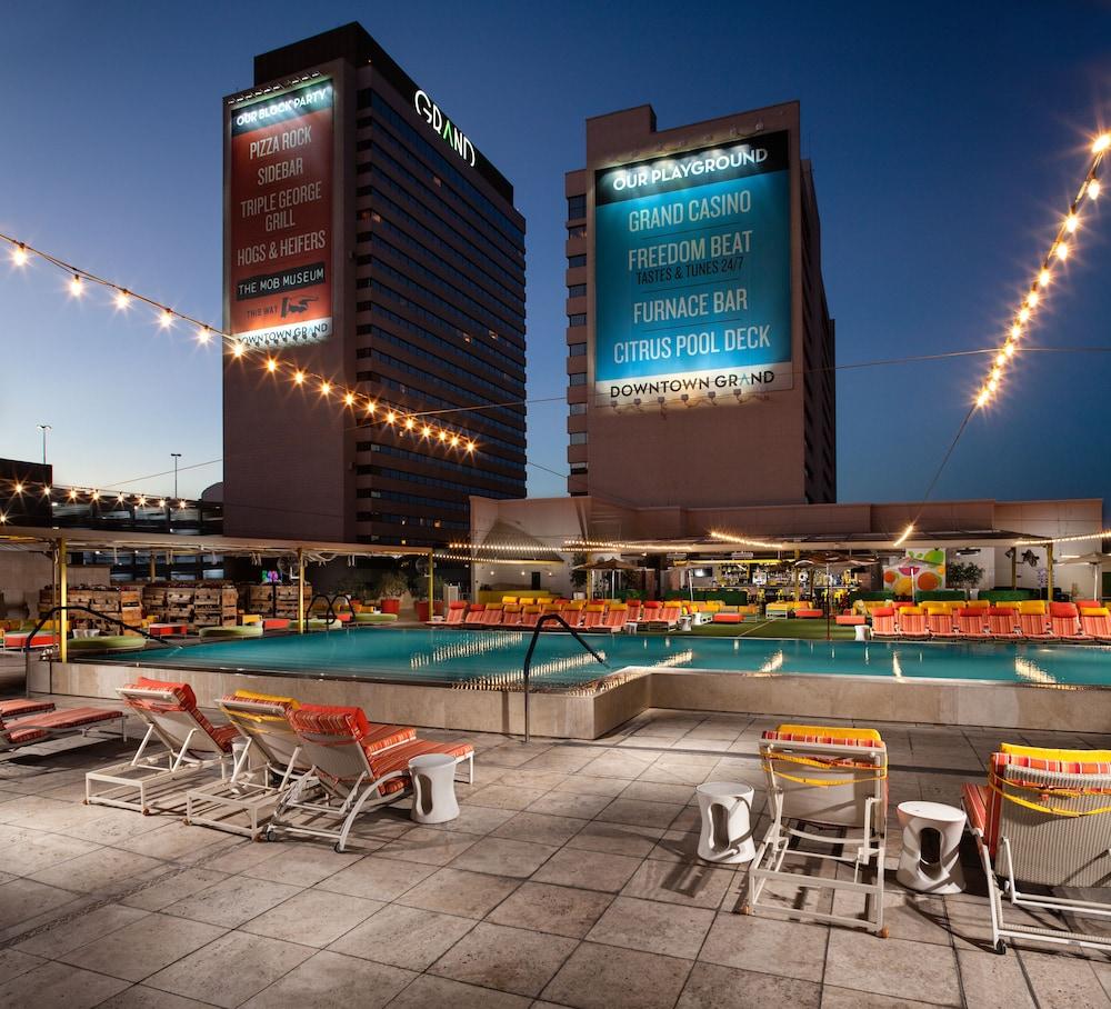 لاس فيغاس Downtown Grand Hotel & Casino المظهر الخارجي الصورة